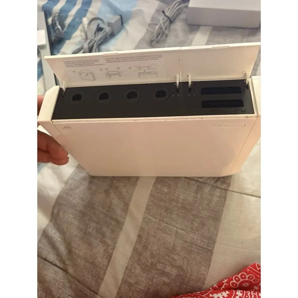 Nintendo Wii Console With everything shown in the photos